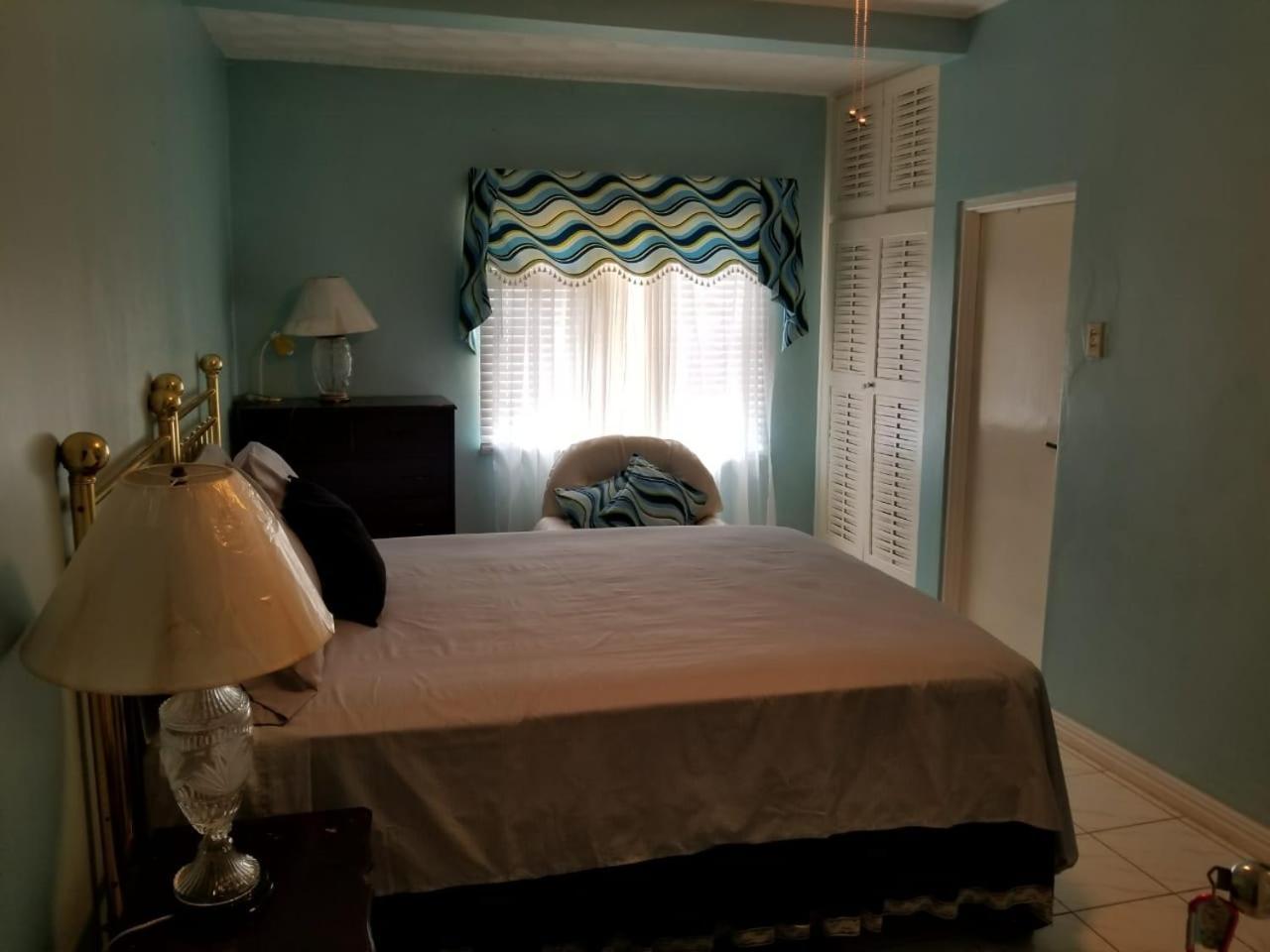 Vila Cliffe Ranch Mandeville Exteriér fotografie